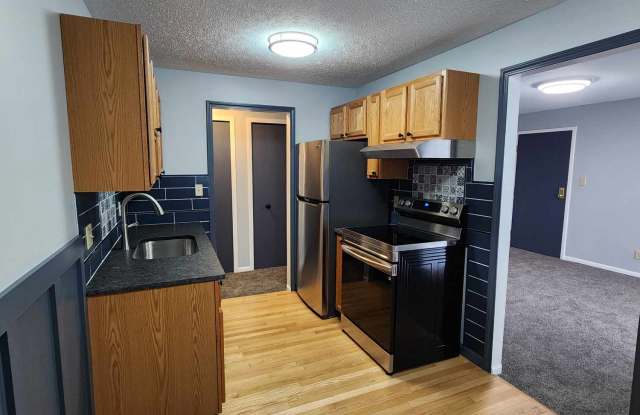 27453 Westown Blvd - 27453 Westown Boulevard, Westlake, OH 44145