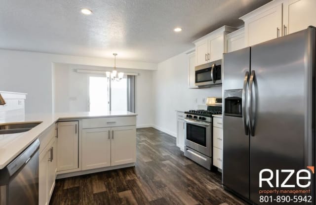 306 E Wren Hill LN - 306 East Wren Hill Lane, Saratoga Springs, UT 84045