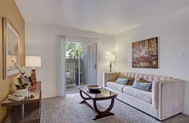 NORTHRIDGE COURT APARTMENT HOMES photos photos