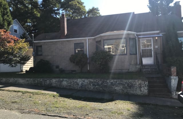 801 NE 94th Street - 801 Northeast 94th Street, Seattle, WA 98115