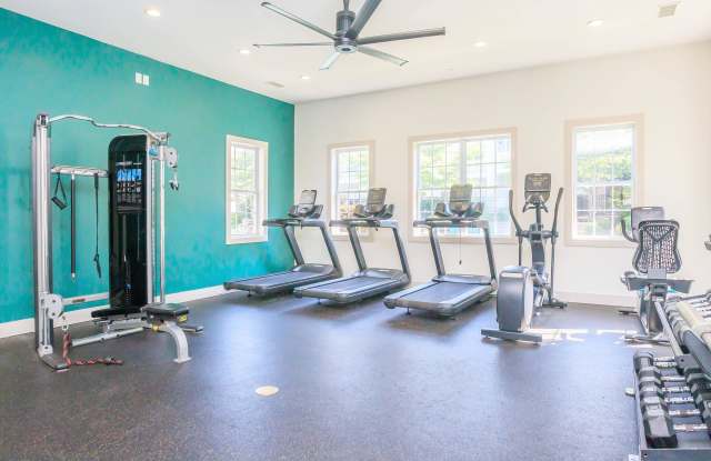 Heather Ridge Apartments Gallery 4
