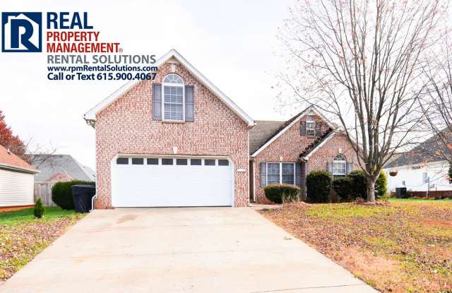 Wonderful 3 bd home off of Saint Andrews in Murfreesboro! Large bonus room! Gallery 1