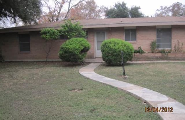256 WEATHERCOCK LN - 256 Weathercock Lane, Windcrest, TX 78239