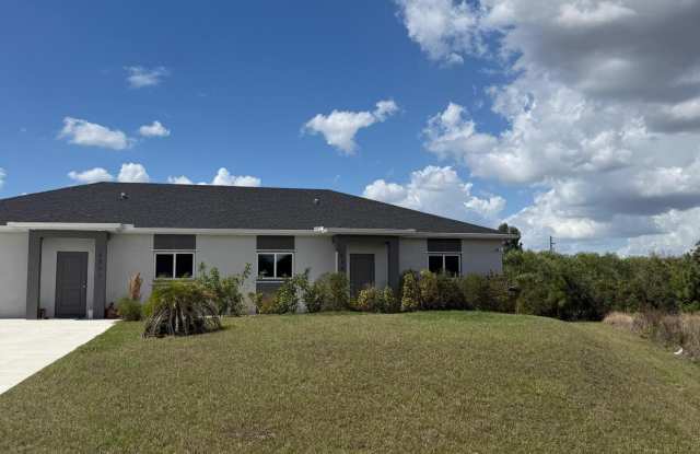 4800 15th Street SW photos photos