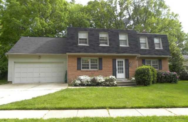 10422 HEADLY COURT - 10422 Headly Court, Kings Park West, VA 22032