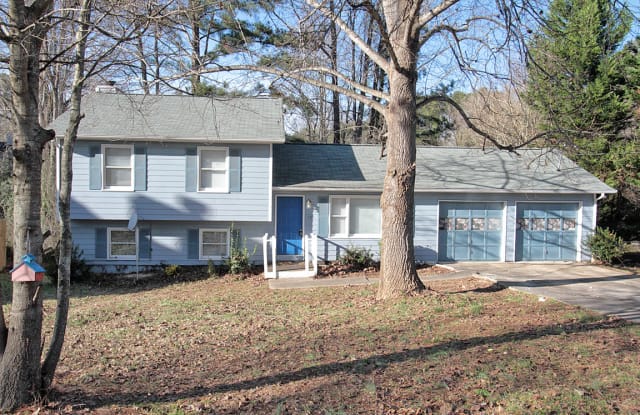 280 Summer Pond Trl - 280 Summer Pond Trail, Lawrenceville, GA 30046