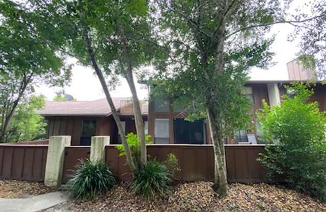 Huge Townhome in the Trails in Ormond Beach! Gallery 1