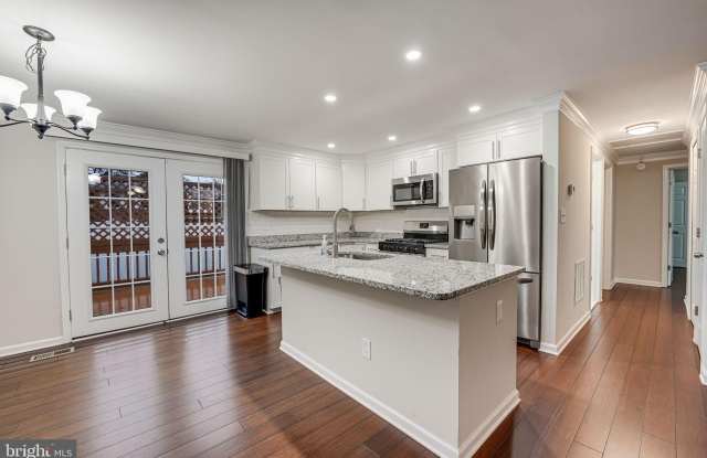 3206 SHAW PARK COURT - 3206 Shaw Park Court, Hybla Valley, VA 22306