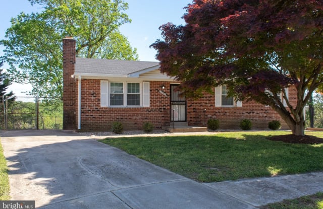 4003 CAROZZA COURT - 4003 Carozza Court, Hillcrest Heights, MD 20748