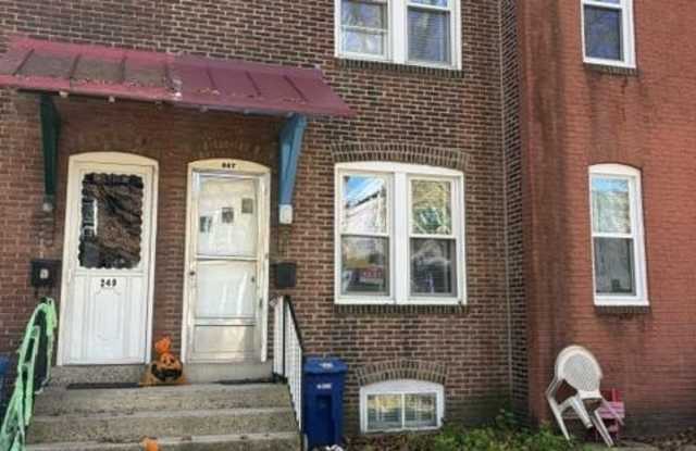 247 5TH Avenue Gallery 1