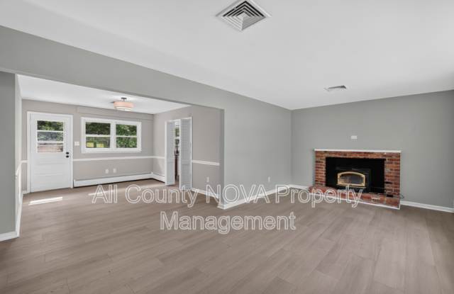 6104 Saint John Drive Gallery 2