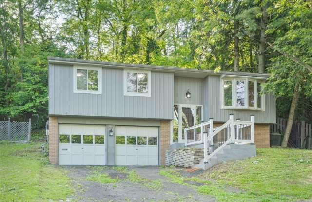 2869 Amy Dr - 2869 Amy Drive, South Park Township, PA 15129 2869 Amy Dr - 2869 Amy Drive, South Park Township, PA 15129