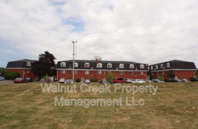 2100 Tower Blvd photos photos
