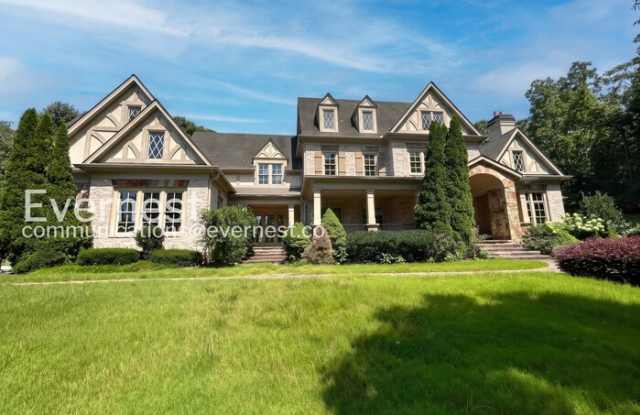 5021 Heatherwood Court Gallery 1