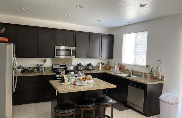 30527 Gallup Ct Gallery 4