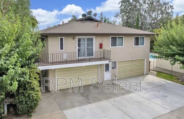 9005 Montoya St photos photos