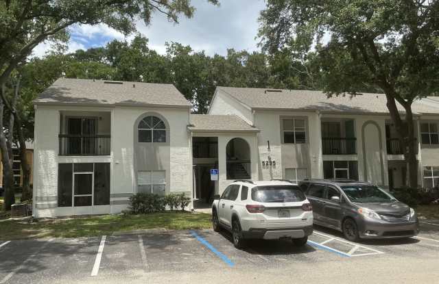 Limited-Time Offer! Sign a lease by June 1, 2026, and receive ½ off your second month’s rent! Prime Location! Water included! 1-bed 1-bath Condo! photos photos