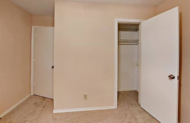805 Winding Creek Drive Gallery 3