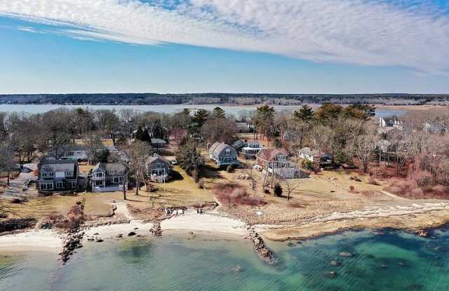 12 Taunton Avenue photos photos