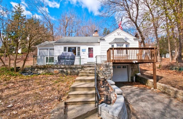 40 W Shore Drive - 40 W Shore Dr, Putnam County, NY 10579