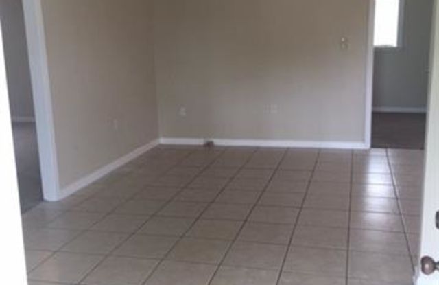 3524 DESAIX Boulevard Gallery 3
