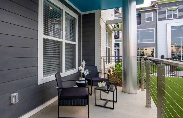 The Pointe North Hills Gallery 2