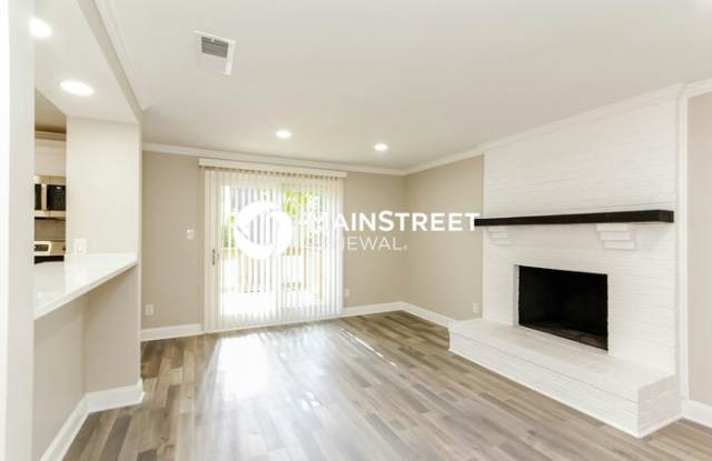 1021 Glenfiddich Drive Gallery 4