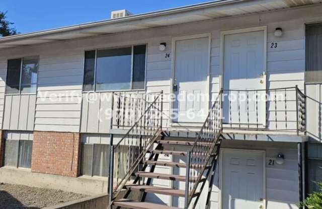 2857 1/2 Elm Circle - 2857 1/2 Elm Circle, Grand Junction, CO 81501