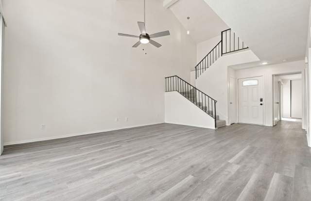 12010 Ashrock Ct Gallery 4