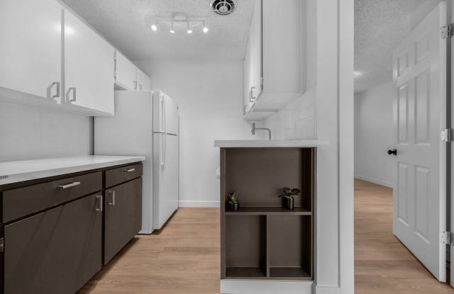 Gilmore Apts photos photos