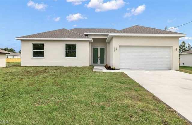 4103 Nora Avenue S photos photos