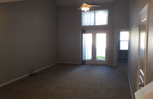 Lovely 3-Bedroom Home located near NCSU! photos photos