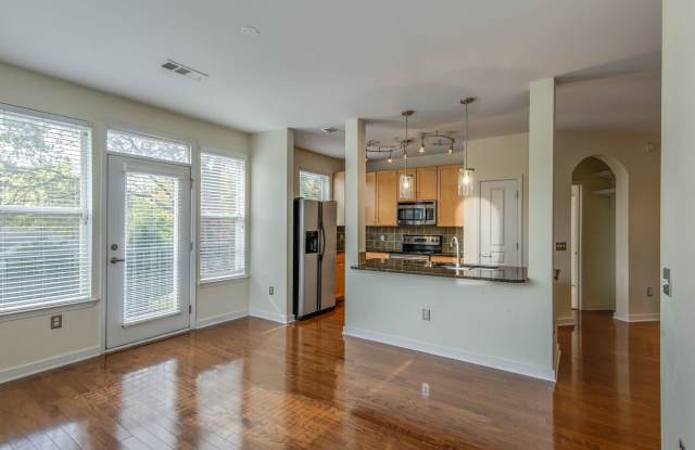 Rare rental opportunity at Bristol West End! photos photos