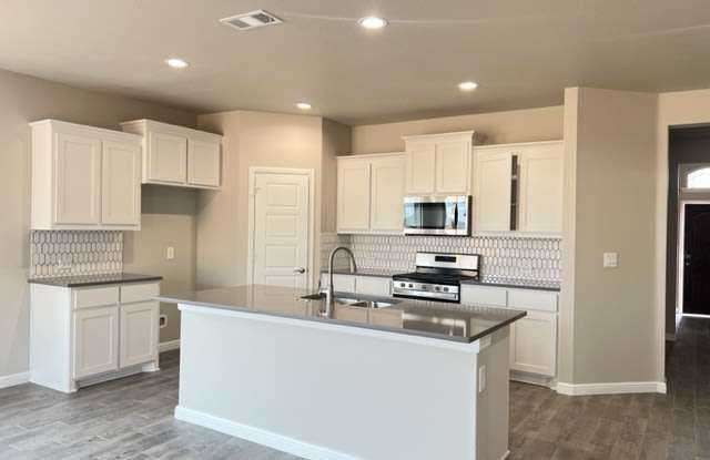 13 Los Campos Dr Gallery 2