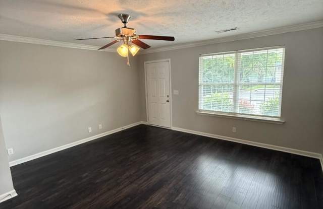 1513 Orange Ct. Gallery 4
