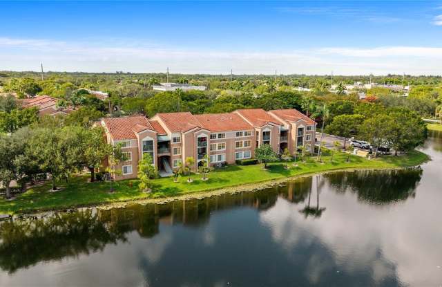 4840 N State Road 7 unit: 6304 photos photos