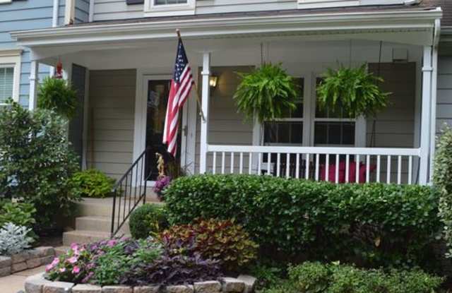 4202 Jonathan Court - 4202 Jonathan Court, Montclair, VA 22025