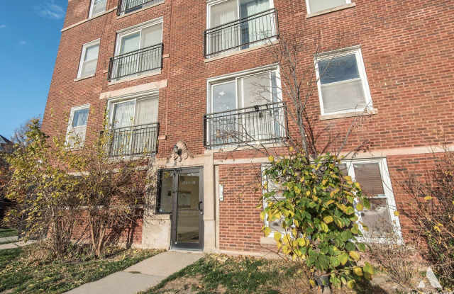 3737 N Milwaukee Avenue unit: 106 photos photos