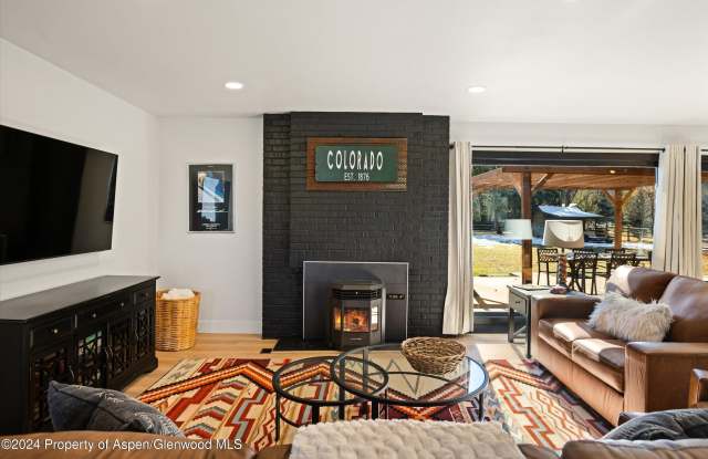 24 Cherry Lane photos photos