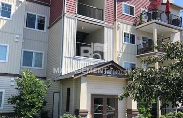 NW Portland-Timberland Community Light  Bright Condo Includes Garage! photos photos