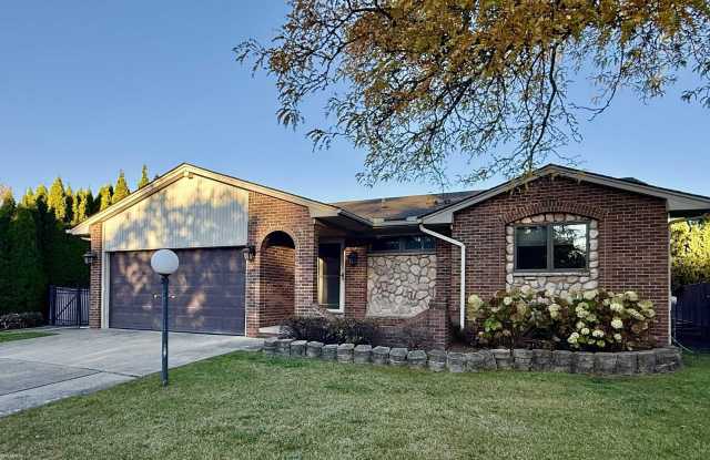 44340 Thunder Bay - 44340 Thunder Bay Drive, Macomb County, MI 48038