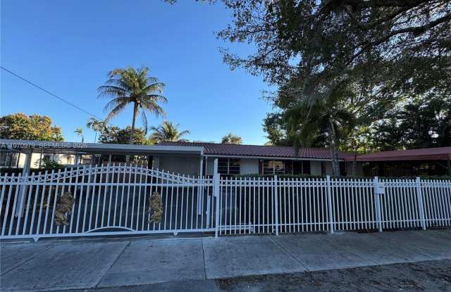 470 NE 127th St photos photos 470 NE 127th St photos photos