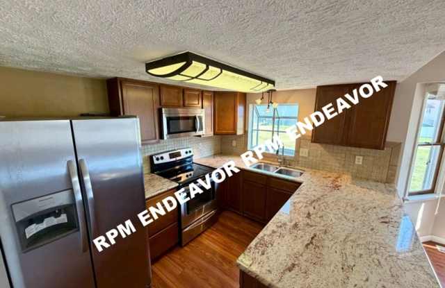 2BED /2BATH TOWNHOME AVAILABLE NOW!!! Gallery 1