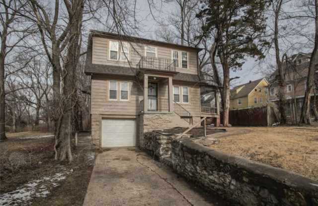 3708 East 61st Street, Kansas City, MO 64130 photos photos
