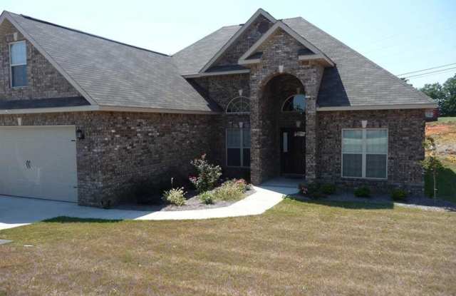 308 Falls Drive - 308 Falls Dr, Warner Robins, GA 31005