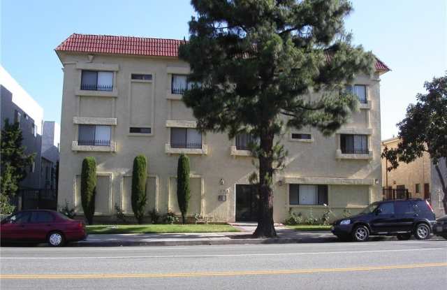 17312 Chatsworth Street photos photos