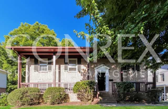 1516 Plumstead Road - 1516 Plumstead Road, Charlotte, NC 28216