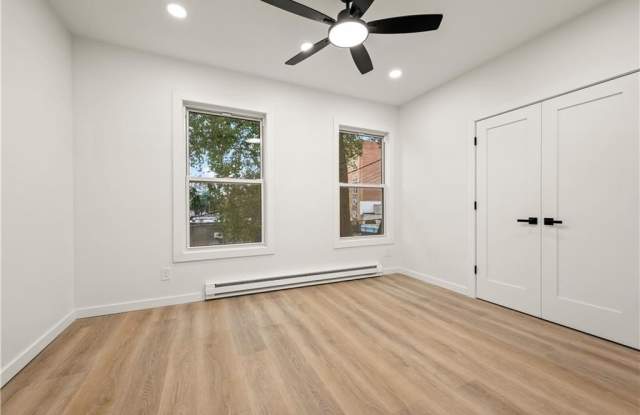 2925 Avenue M Gallery 1