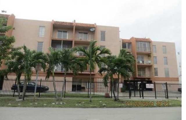 6130 West 19th Avenue photos photos
