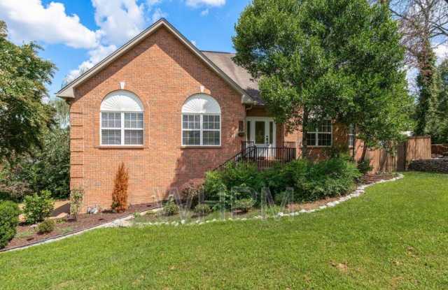 105 Oak Haven Ct photos photos